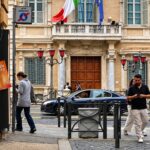 La Corsia Agonale su Corso del Rinascimento, davanti a Palazzo Madama, dove disegnava il madonnaro Leonardo Vitale